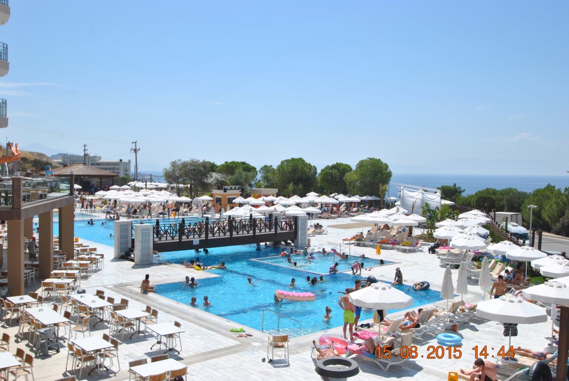 imagini hotel RAMADA KUSADASI